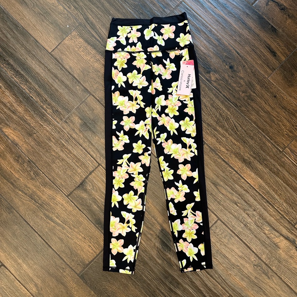 NWT!! Hurley Leggings/Swim Leggings